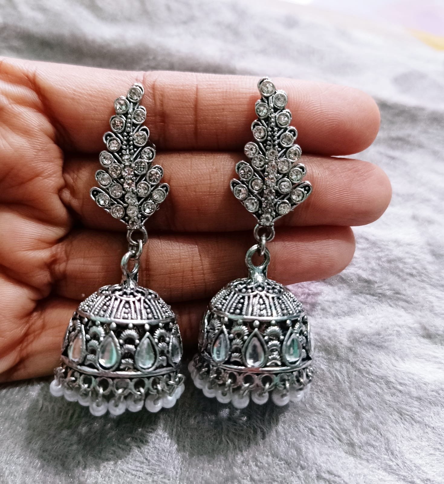 Silver STone jhumka's1