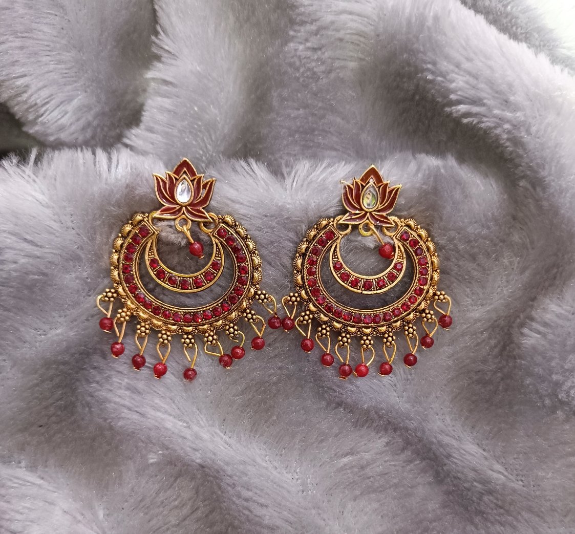 maroon lotus dangle1